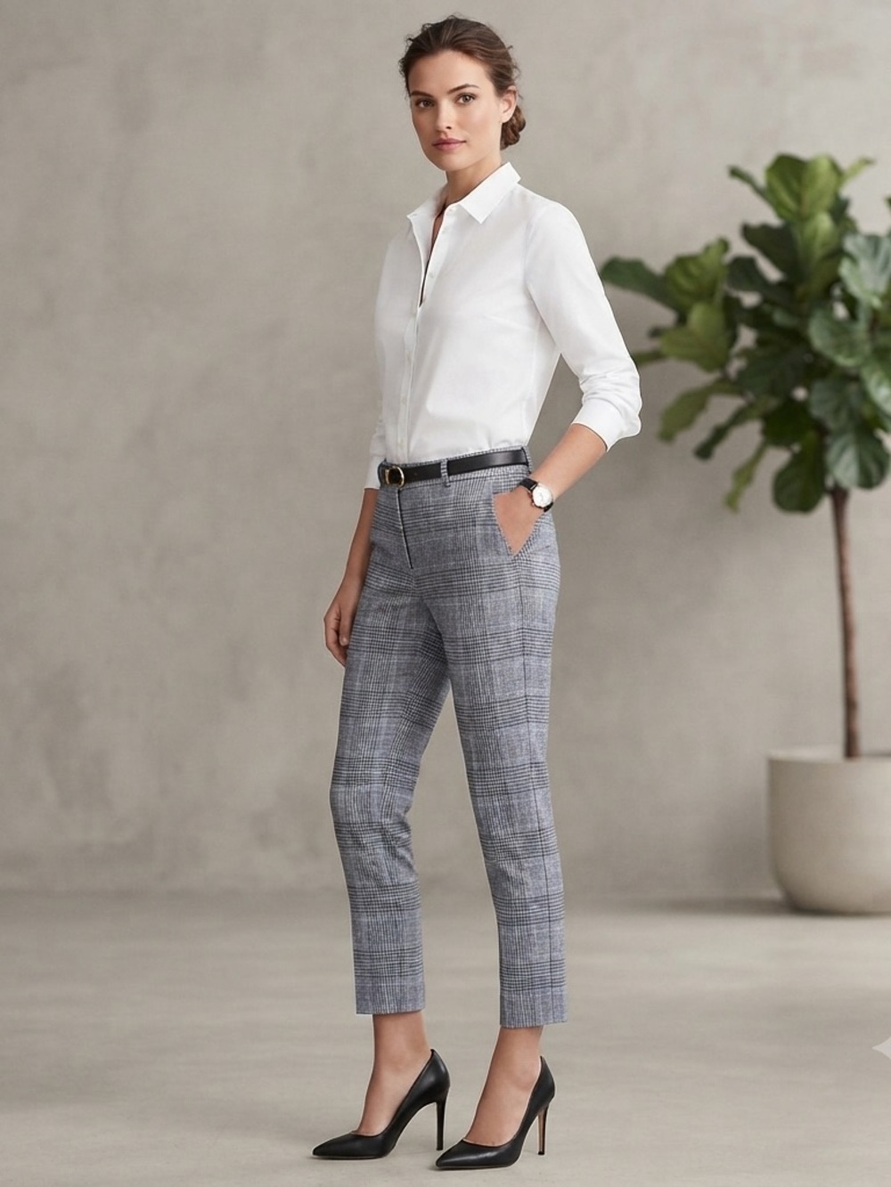 ⁠H&M Plaid Dress Pants Women Gray Black Check Ankle Trousers Business Size 2⁠
